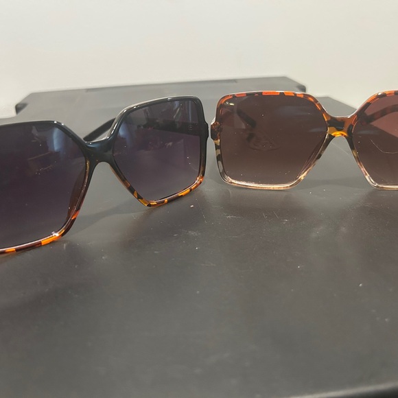 Stylish Tortoise Shell and Black Sunglasses Set main image 7